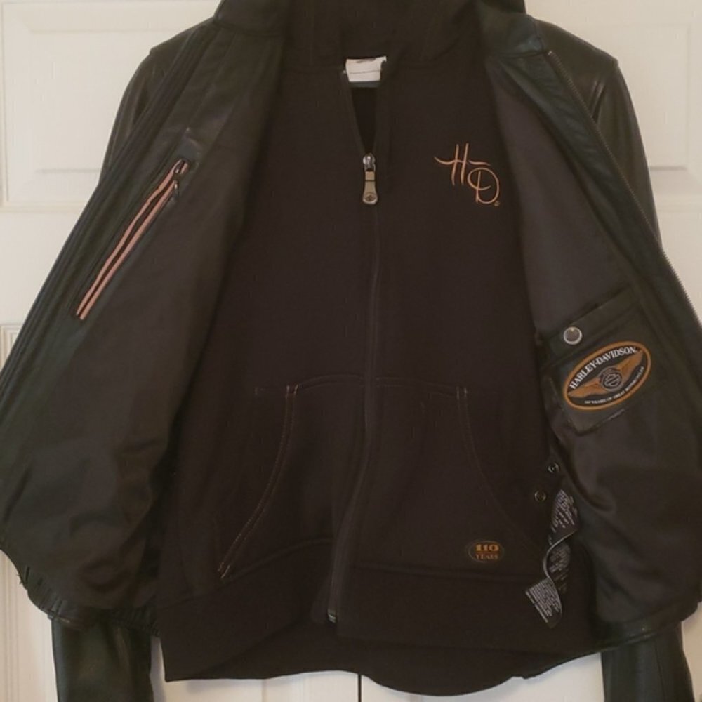 Harley Davidson Women's 110th Anniversary 3 in 1 Leather Jacket Med EUC - Picture 5 of 11
